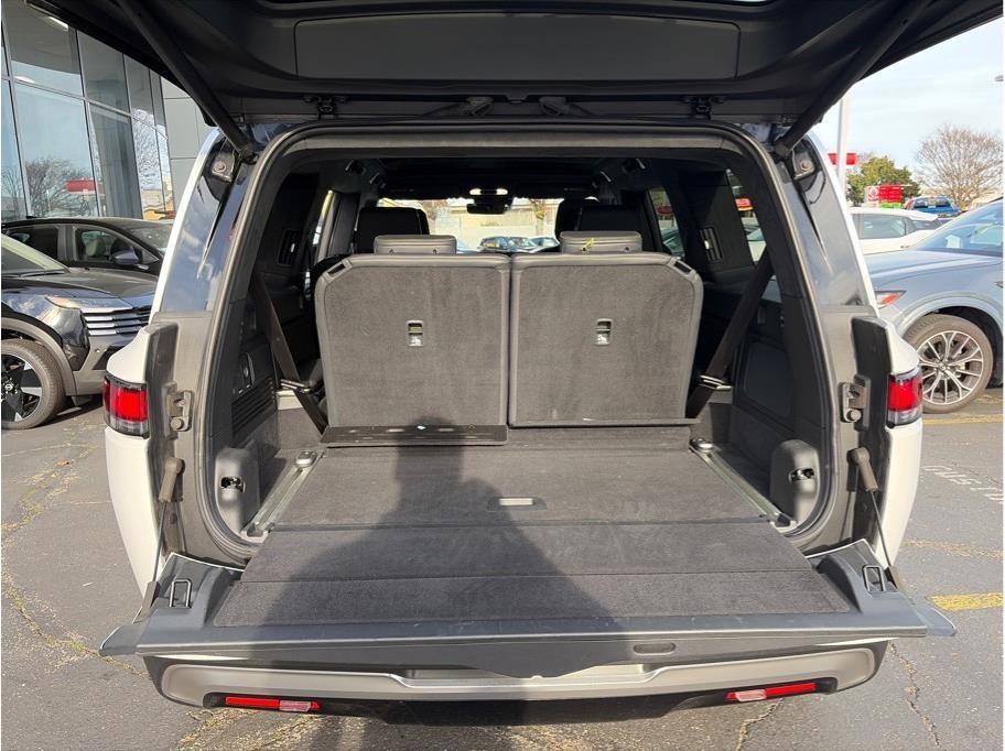 2023 Rivian R1S Adventure Sport Utility 4D