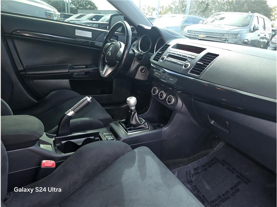2013 Mitsubishi Lancer Evolution GSR Sedan 4D