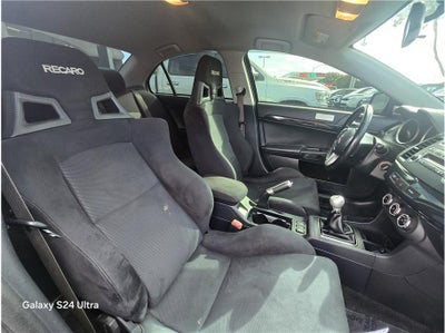 2013 Mitsubishi Lancer Evolution GSR Sedan 4D