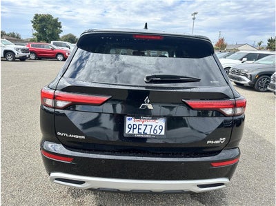2024 Mitsubishi Outlander PHEV SE Sport Utility 4D
