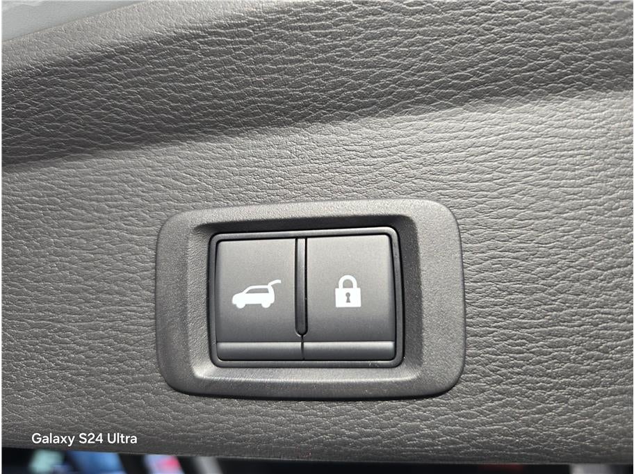 2025 Mitsubishi Outlander PHEV SEL Sport Utility 4D