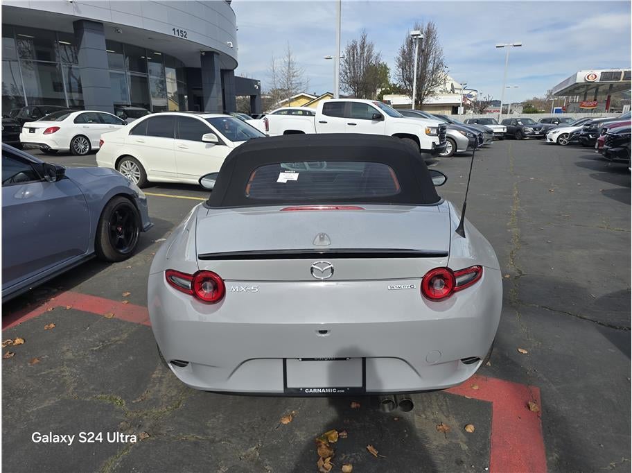 2024 Mazda Mazda MX-5 Miata Club Convertible 2D