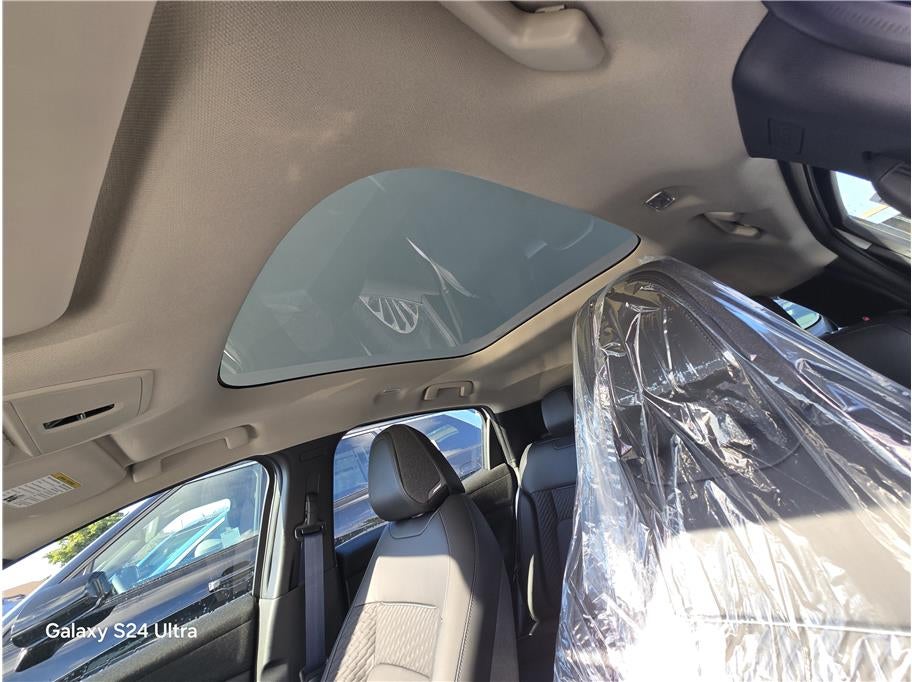 2026 Nissan LEAF PLATINUM PLUS Hatchback 4D