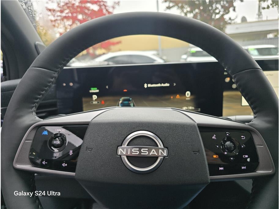 2026 Nissan LEAF PLATINUM PLUS Hatchback 4D