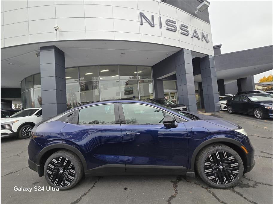 2026 Nissan LEAF PLATINUM PLUS Hatchback 4D