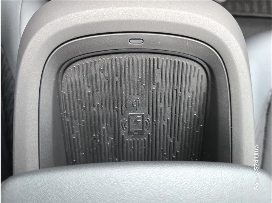 2026 Nissan LEAF PLATINUM PLUS Hatchback 4D