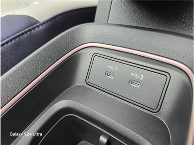 2026 Nissan LEAF PLATINUM PLUS Hatchback 4D