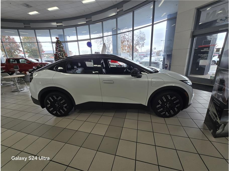 2026 Nissan LEAF PLATINUM PLUS Hatchback 4D