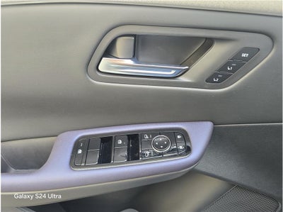 2026 Nissan LEAF PLATINUM PLUS Hatchback 4D