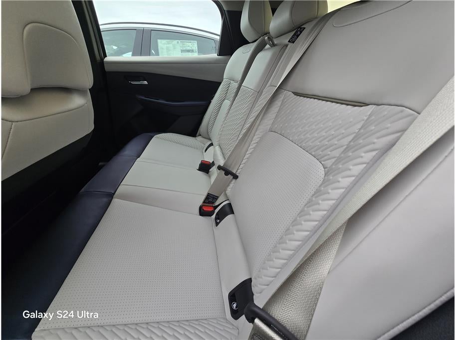 2026 Nissan LEAF PLATINUM PLUS Hatchback 4D