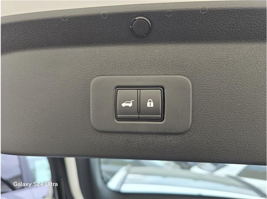 2026 Nissan LEAF PLATINUM PLUS Hatchback 4D