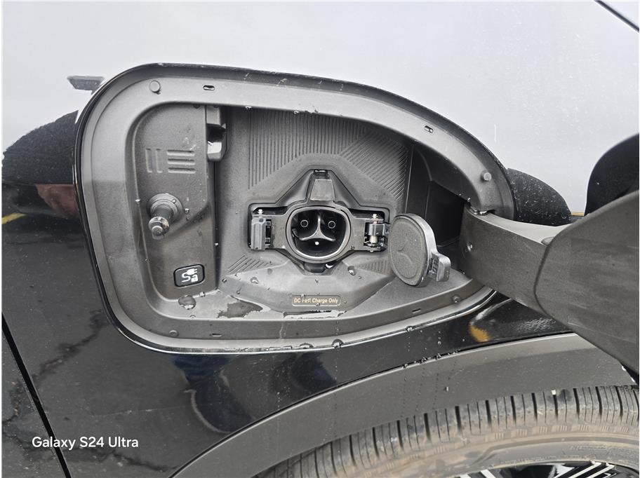 2026 Nissan LEAF PLATINUM PLUS Hatchback 4D