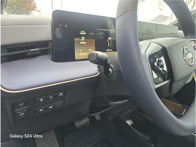 2026 Nissan LEAF PLATINUM PLUS Hatchback 4D