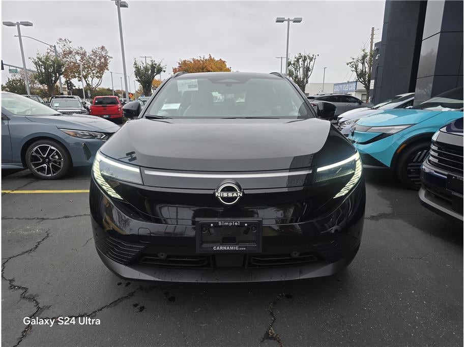 2026 Nissan LEAF PLATINUM PLUS Hatchback 4D