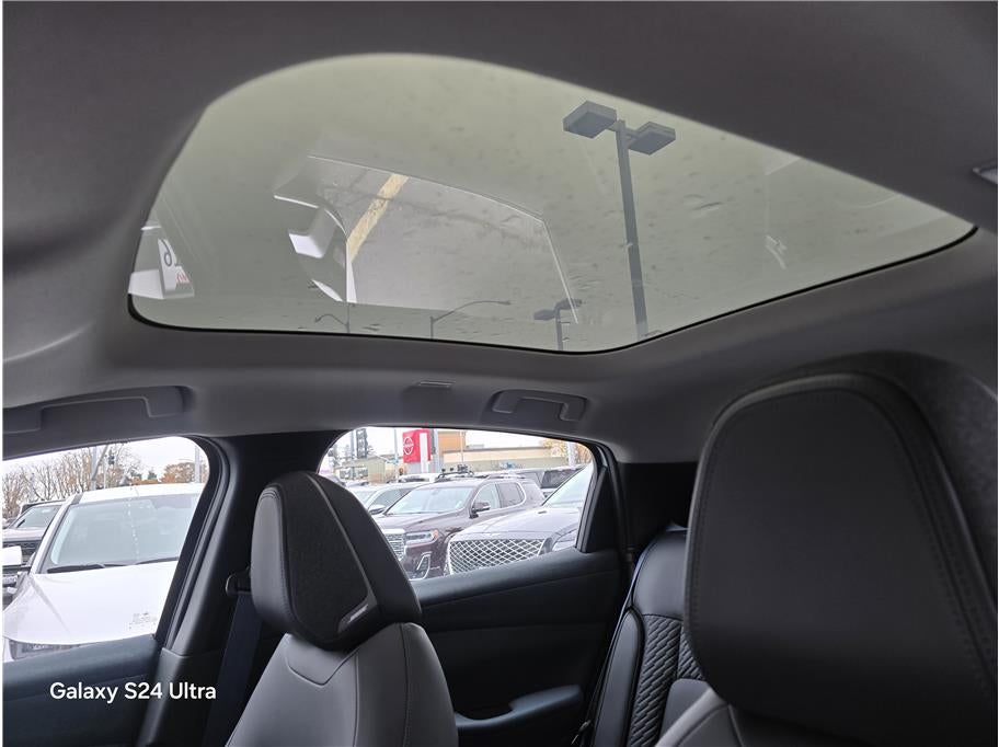 2026 Nissan LEAF PLATINUM PLUS Hatchback 4D