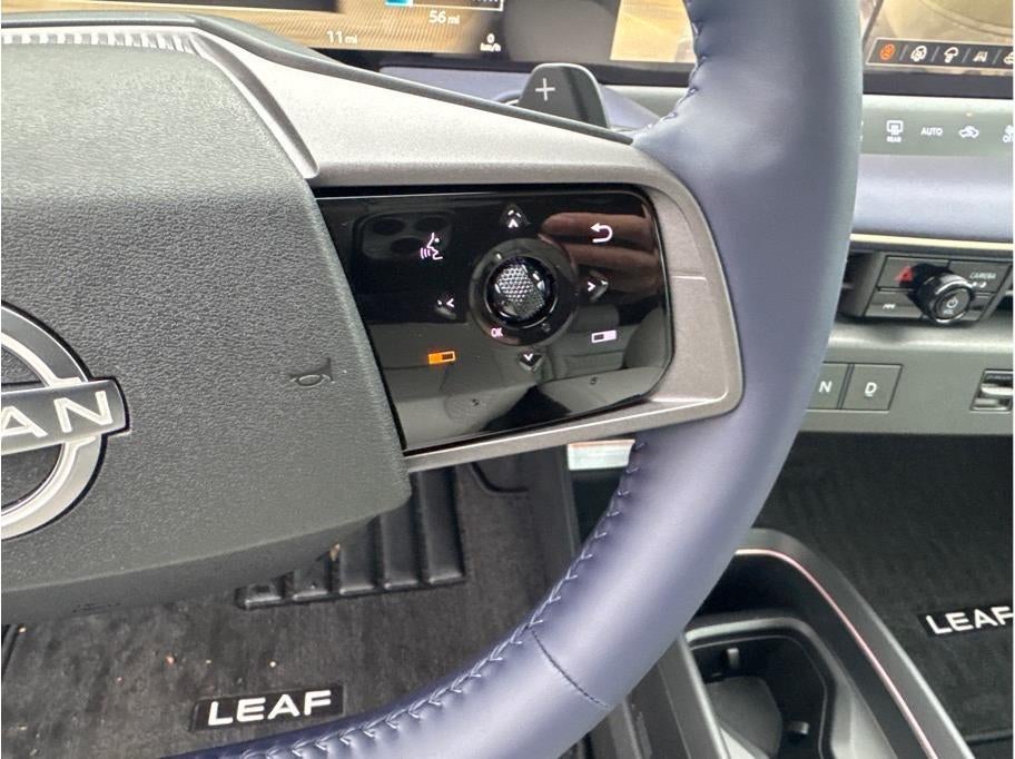 2026 Nissan LEAF PLATINUM PLUS Hatchback 4D