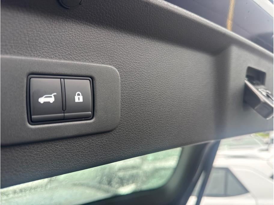 2026 Nissan LEAF PLATINUM PLUS Hatchback 4D