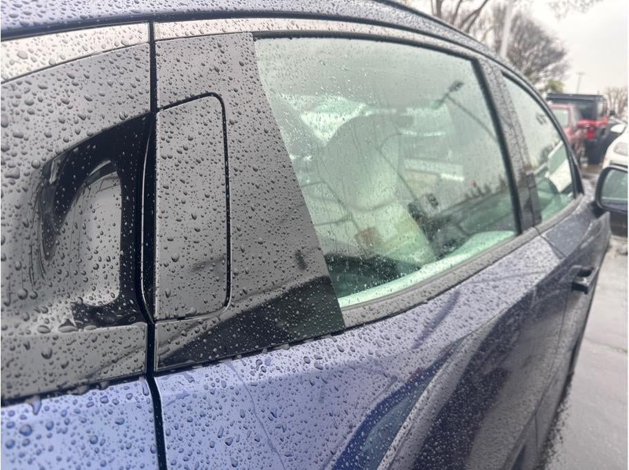 2026 Nissan LEAF PLATINUM PLUS Hatchback 4D