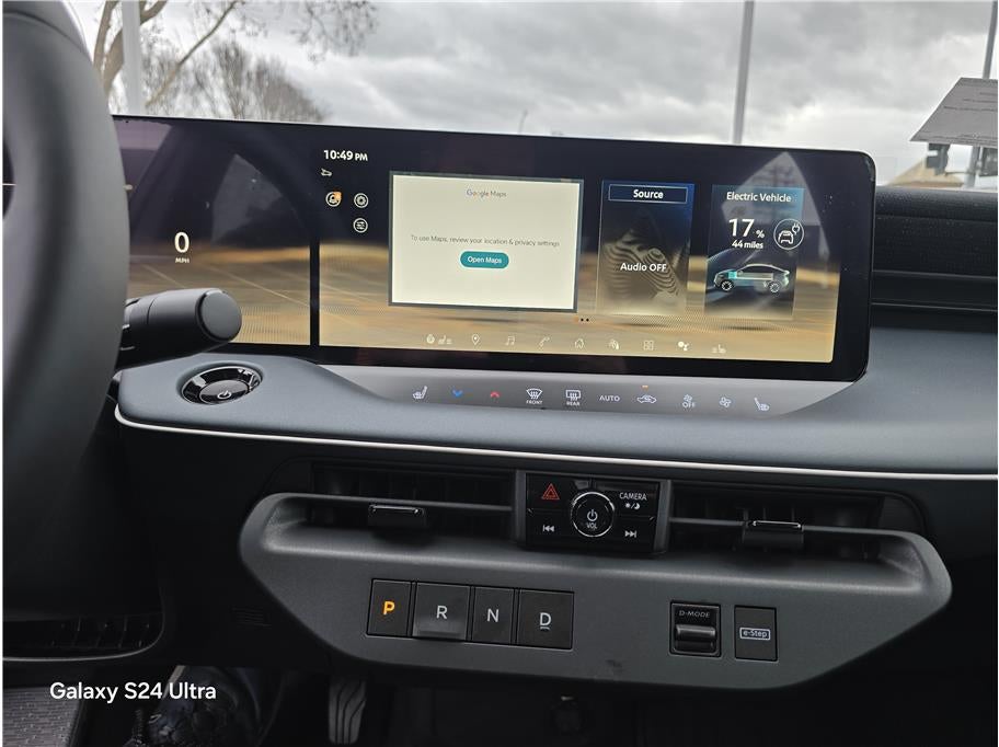 2026 Nissan LEAF PLATINUM PLUS Hatchback 4D