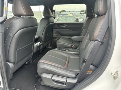 2026 Nissan Armada SL Sport Utility 4D