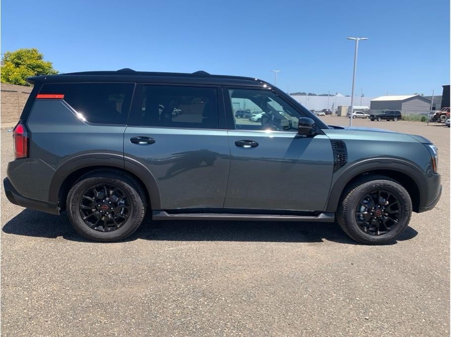 2026 Nissan Armada PRO-4X Sport Utility 4D