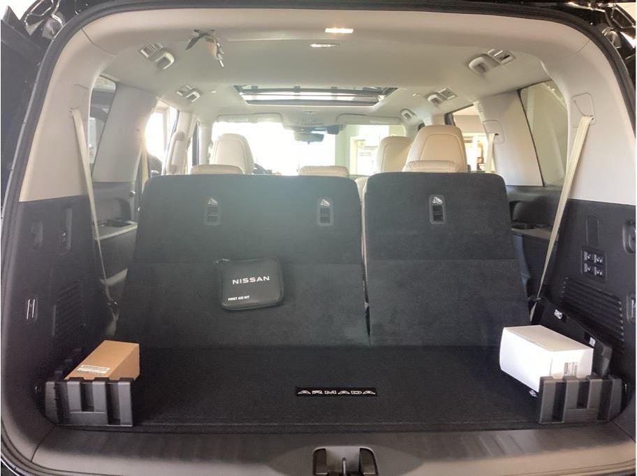 2025 Nissan Armada Platinum Sport Utility 4D