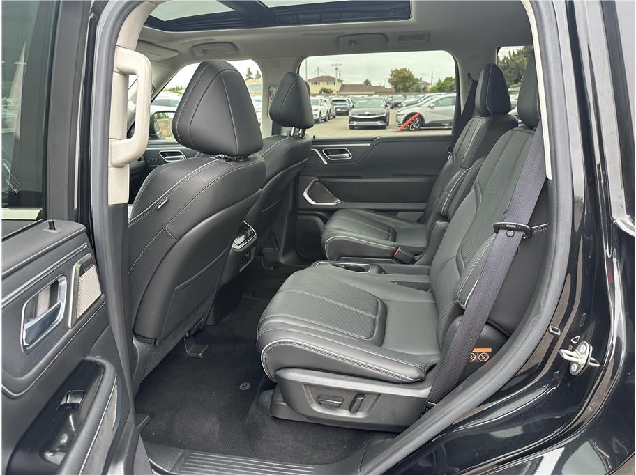 2025 INFINITI QX80 SENSORY Sport Utility 4D