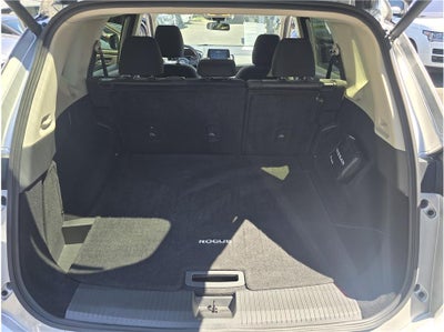 2024 Nissan Rogue SV Sport Utility 4D