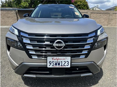 2025 Nissan Rogue SL Sport Utility 4D