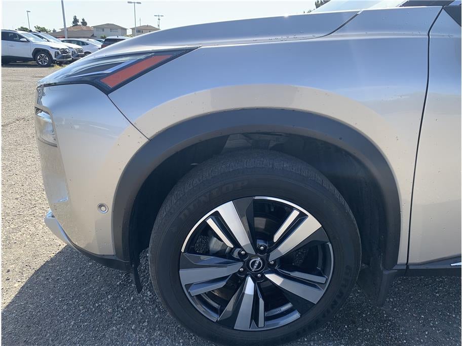 2023 Nissan Rogue Platinum (2023.5) Sport Utility 4D