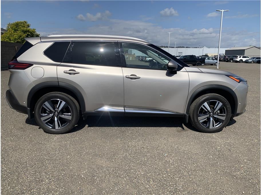 2023 Nissan Rogue Platinum (2023.5) Sport Utility 4D