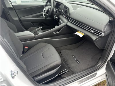 2026 Hyundai Elantra SE Sedan 4D