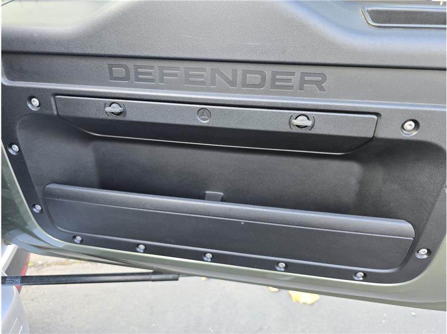 2022 Land Rover Defender 110 S Sport Utility 4D