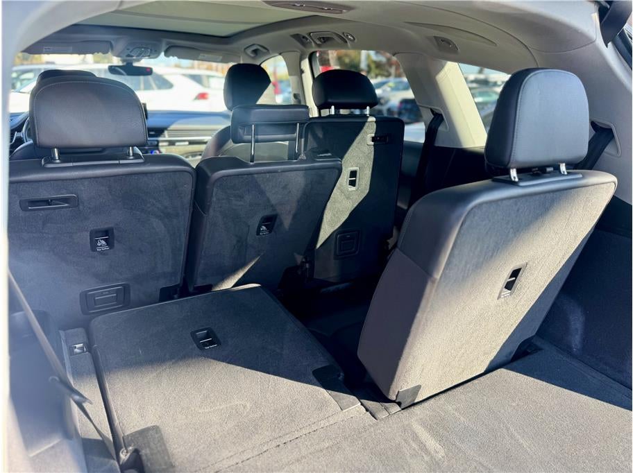 2019 Audi Q7 55 TFSI SE Premium Plus Sport Utility 4D