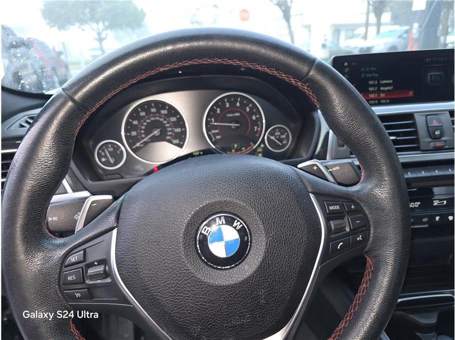 2018 BMW 3 Series 330i Sedan 4D