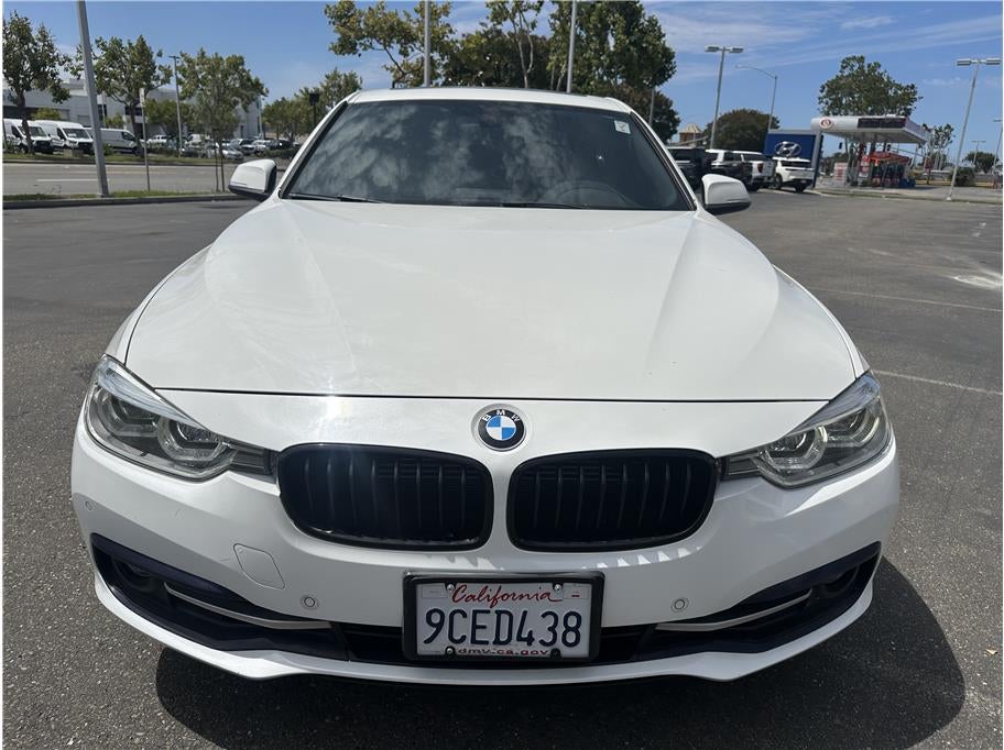 Used 2018 BMW 3 Series 330e with VIN WBA8E1C53JA756982 for sale in San Leandro, CA