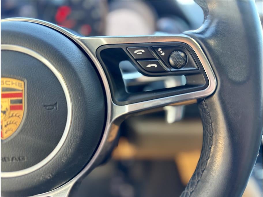 2018 Porsche Cayenne Sport Utility 4D