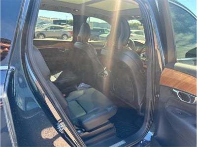 2021 Volvo XC90 T8 Inscription Expression Recharge Plug-In Hybrid Sport Utility 4D