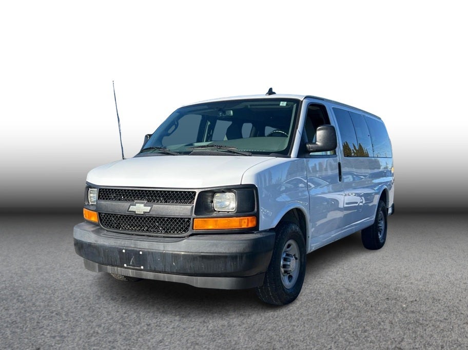 2017 Chevrolet Express 2500 Passenger LS Van 3D