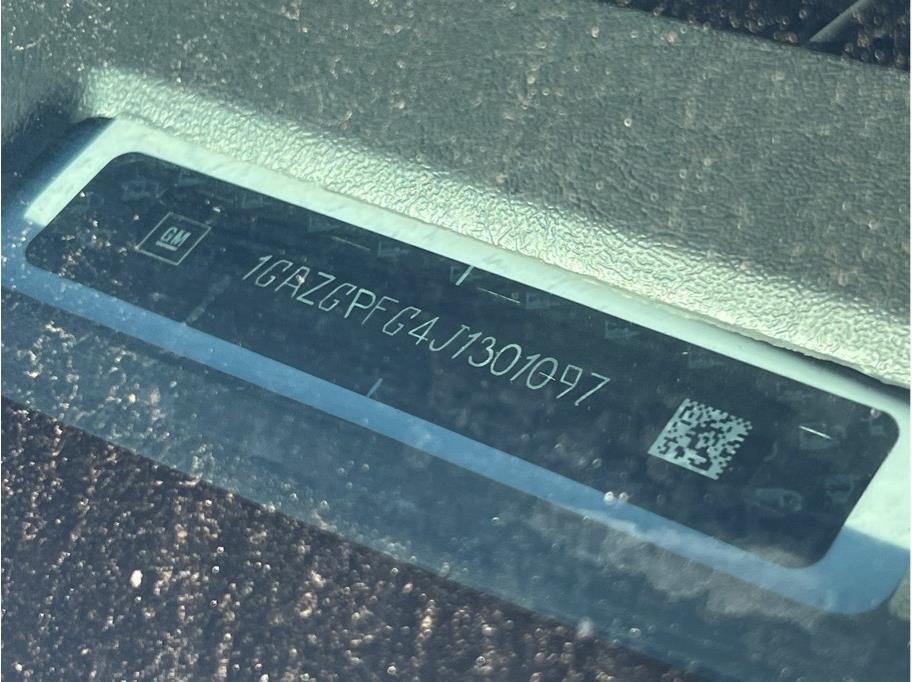 2018 Chevrolet Express 3500 Passenger LT Extended Van 3D