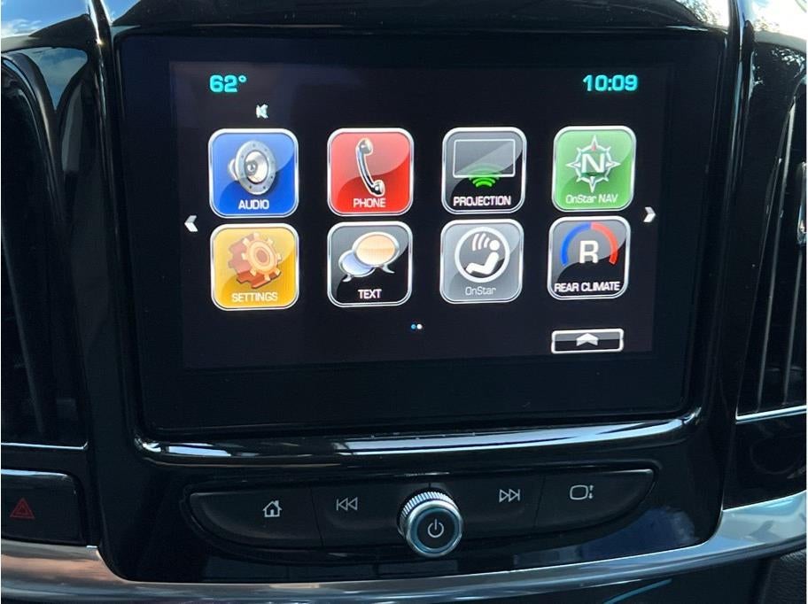 2019 Chevrolet Traverse LT Sport Utility 4D