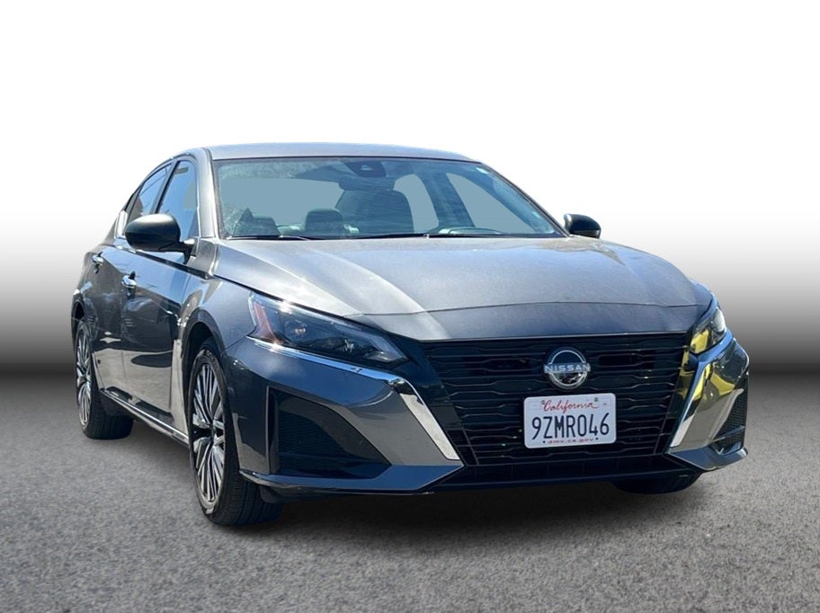 2024 Nissan Altima 2.5 SV Sedan 4D