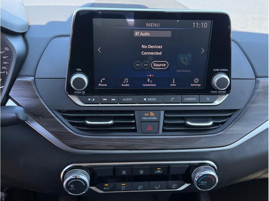 2024 Nissan Altima 2.5 SV Sedan 4D