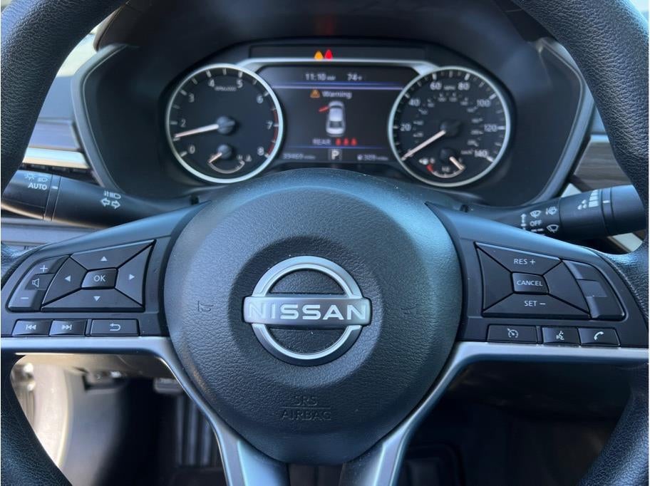 2024 Nissan Altima 2.5 SV Sedan 4D