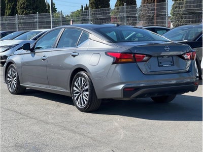 2025 Nissan Altima 2.5 SV Sedan 4D