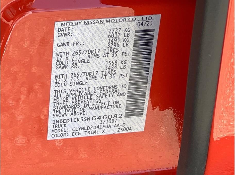 2025 Nissan Frontier PRO-4X Pickup 4D 5 ft