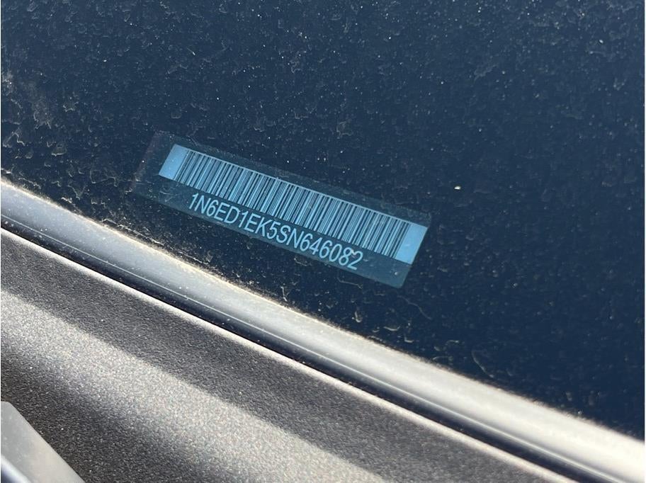 2025 Nissan Frontier PRO-4X Pickup 4D 5 ft