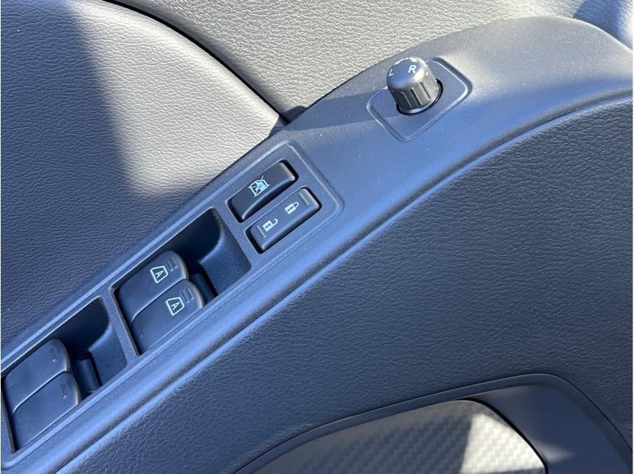 2026 Nissan Frontier SV Crew Cab