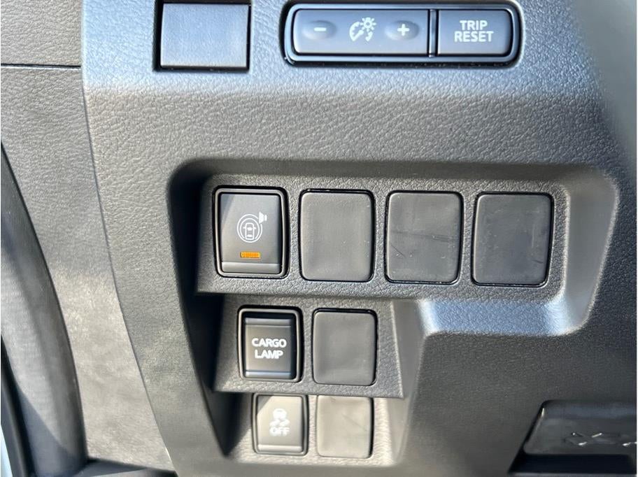 2026 Nissan Frontier SV Crew Cab