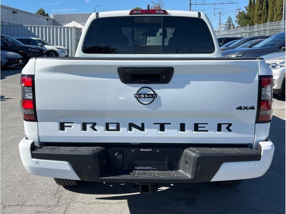 2026 Nissan Frontier SV Crew Cab